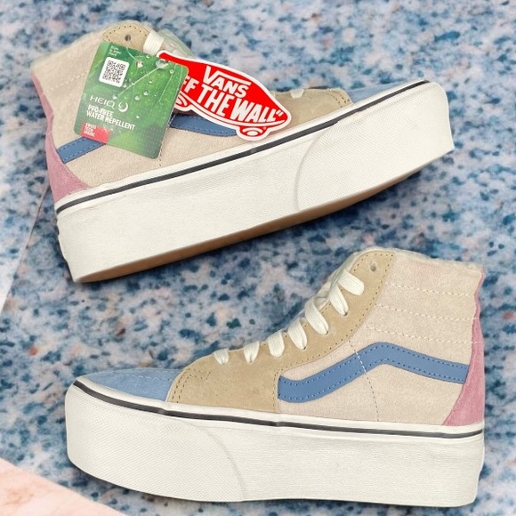 VANS Sk8-Hi Tapered Pig Suede/Sherpa Heiq PFC-FREE WATER REPELLENT Women Size 5 - Picture 9 of 10
